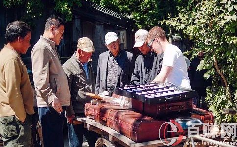 分享一個適合小本創(chuàng)業(yè)的項目：賣老花鏡，日入1000！ 第1張